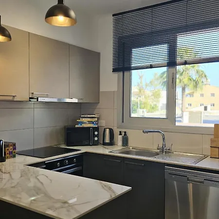 Appartement Digital Den Larnaca