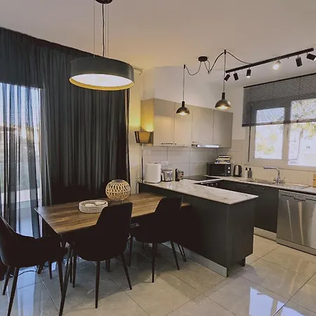 Appartement Digital Den Larnaca