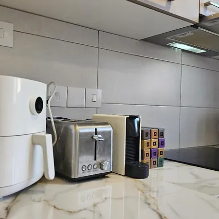 Digital Den 아파트 라르나카